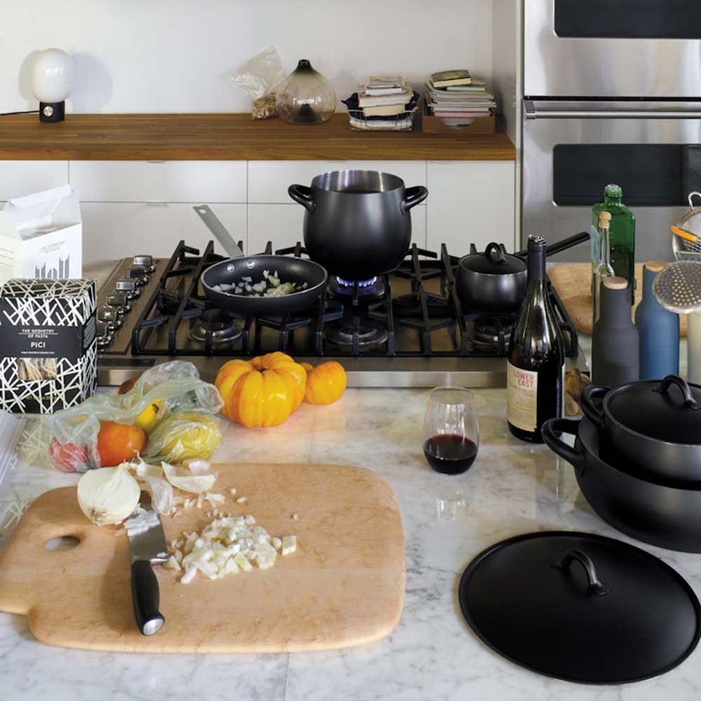 Edward Wohl Cutting Board, Round, Birdseye Maple: Design Quest