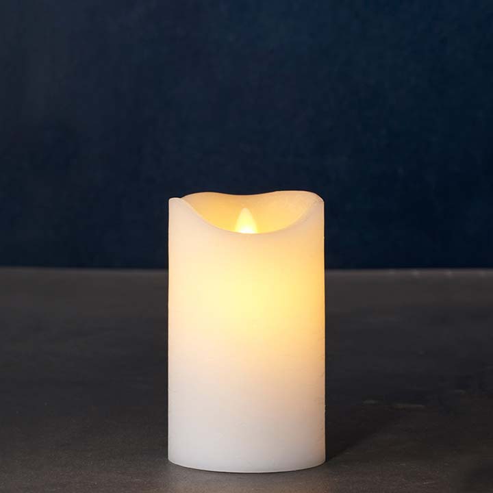 Sirius SARA EXCLUSIVE 3 x 5 inch White Wax Candles LED Moving Flame: Design Quest