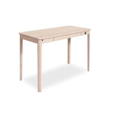 Skovby SM 131 Desk with Classic Wooden Legs